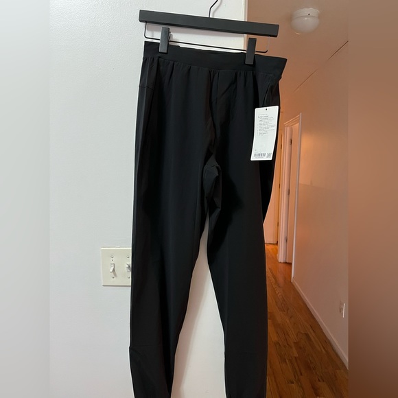 Lululemon surge joggers - Picture 3 of 6